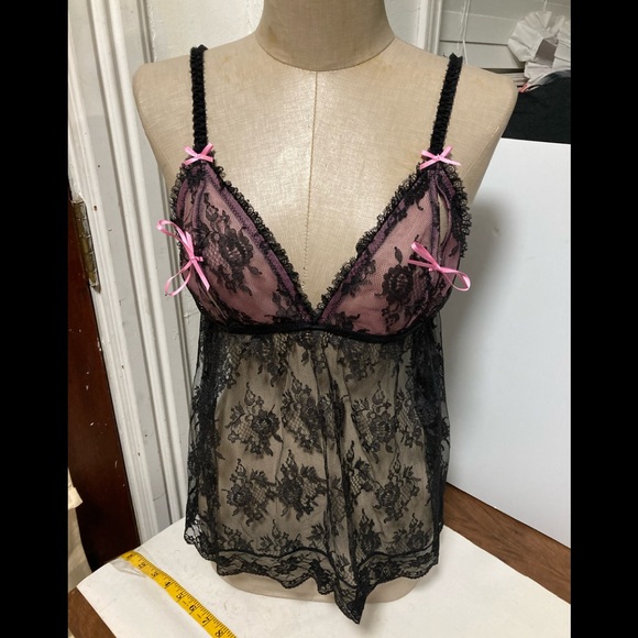 Victoria's Secret Other - Victoria Secrets medium